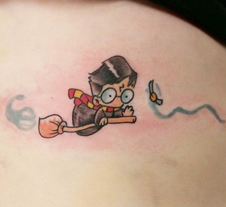 TATUAJES HARRY POTTER ESCOBA