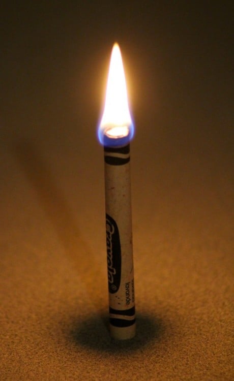 crayola hecha una veladora 