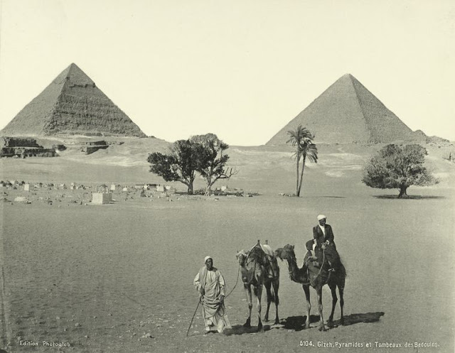 pirámides de giza y tumbas de los beduinos