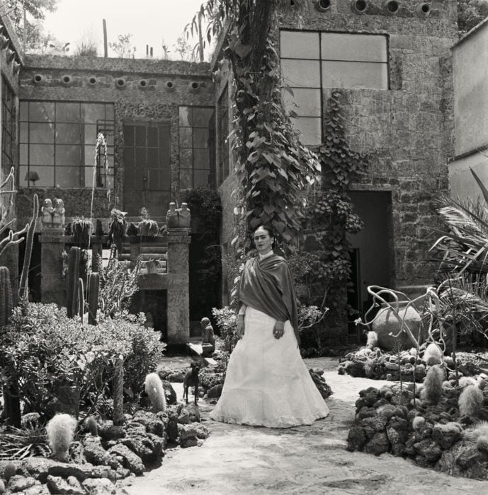 FRIDA KAHLO EN LA CASA AZUL