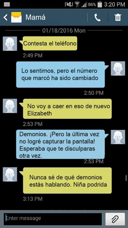 graciosos mensajes de una madre con su hija diciendo que el númeroque marcó ha sido cambiado 