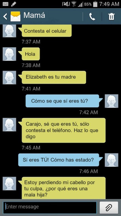 mensaje de una madre diciendo a su hija que conteste el celular 