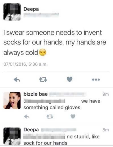 Hombre pide que se inventen calcetines para las manos para evitar que se enfríen