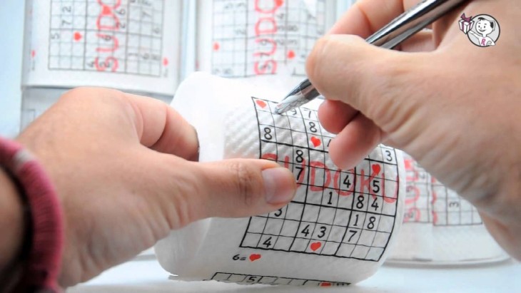 papel de baño con sudoku