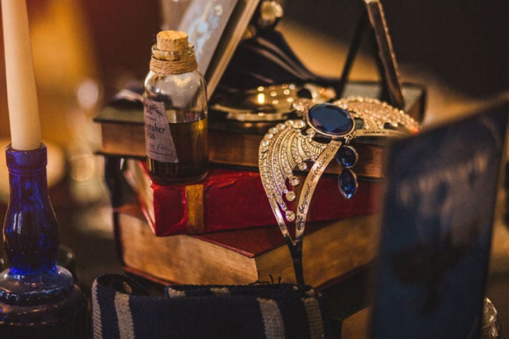 mesas de la fiesta de la boda que se celebró al estilo Harry Potter 