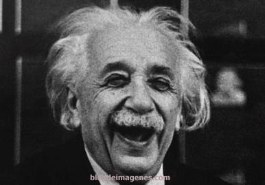 Gif de Einstein riéndose