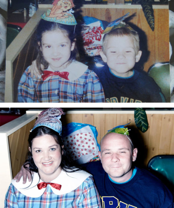 ANTES. Niños en primaria con sombreros de cumpleaños. AHORA. Pareja recreando la foto