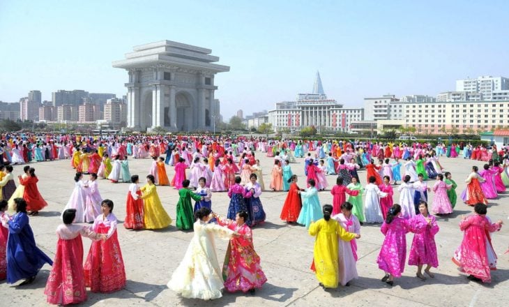 el arco del triunfo norcorea