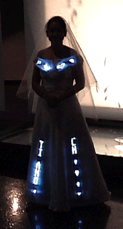 GIF vestido de novia que brilla en la oscuridad