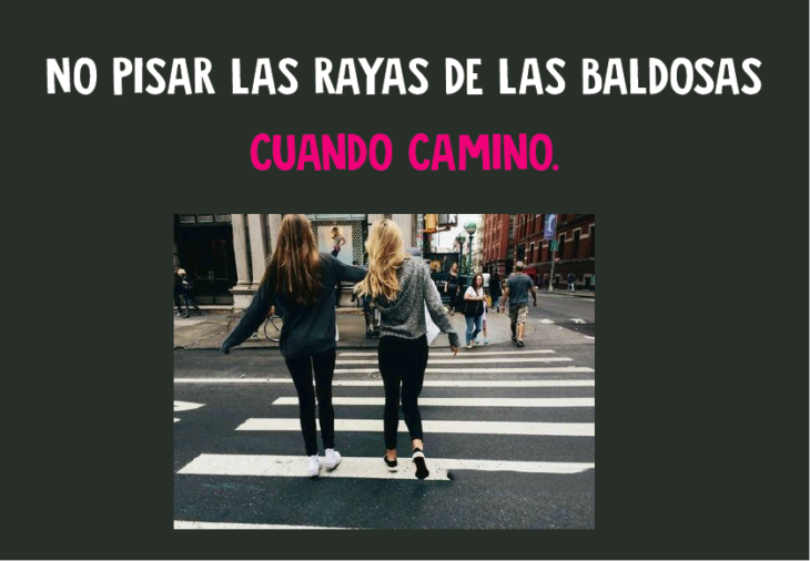 No pisar las rayas de las baldosas