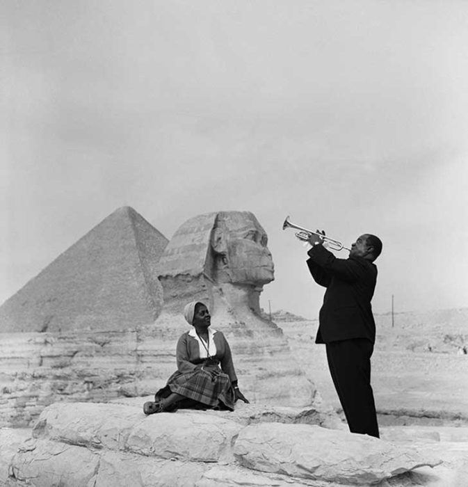 LOUIS ARMSTRONG EN GIZA