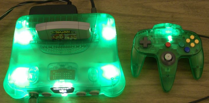 Nintendo 64 con luces