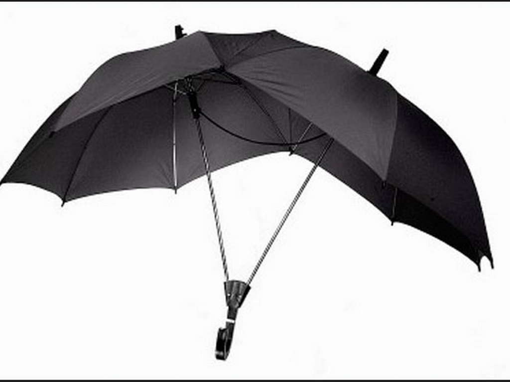 Двойной зонт. Зонт для двоих. Необычные зонты от дождя. Зонт для двоих. Двойной зонтик.