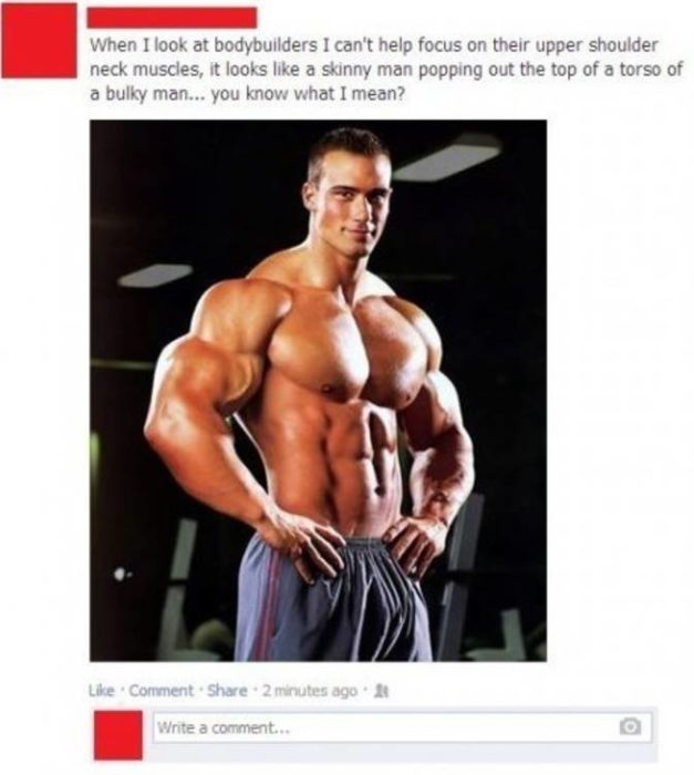 Foto de Facebook de un hombre muy musculoso