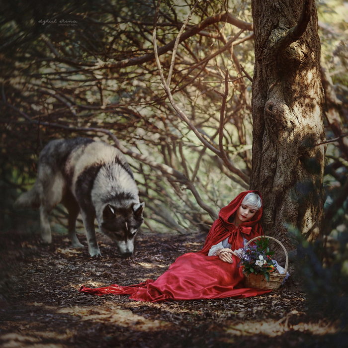 Fotografía de "Mágico Kiev" del cuento de caperucita roja y el lobo