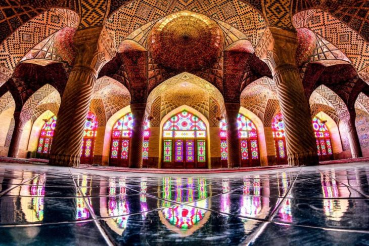 Interior de mezquita