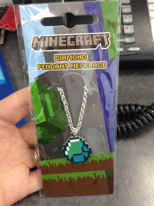 Collar de diamante, Minecraft