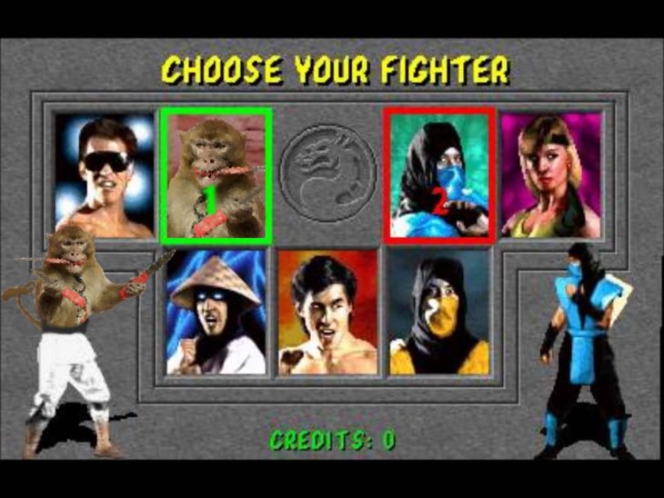 mono con dagas en Mortal Kombat