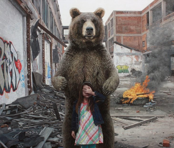 pintura niña y oso en la ciudad