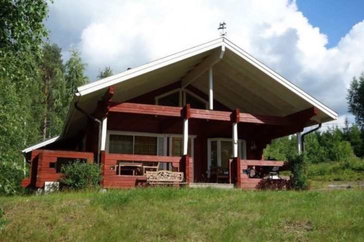 casa roja en finlandia