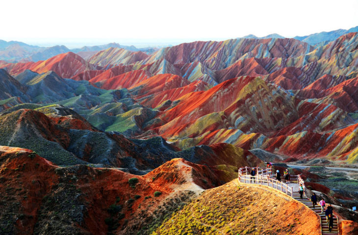 montañas de colores de china