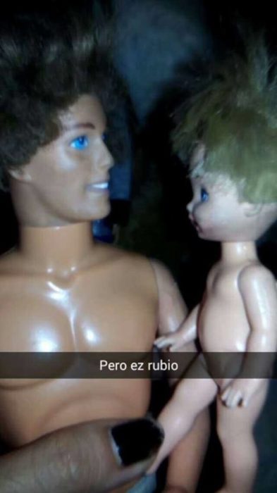 el niño es wero y no es de barbie