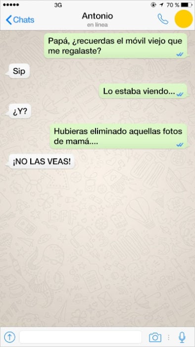 mensjae de texto fotografías de mamá en el celular de papá