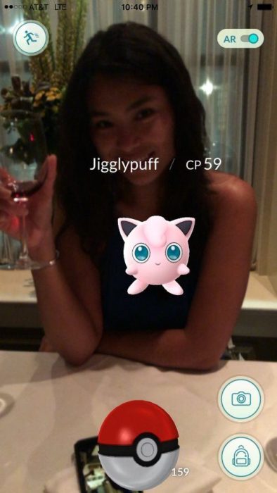 Adictos Pokemón Go jigglypuff y novia