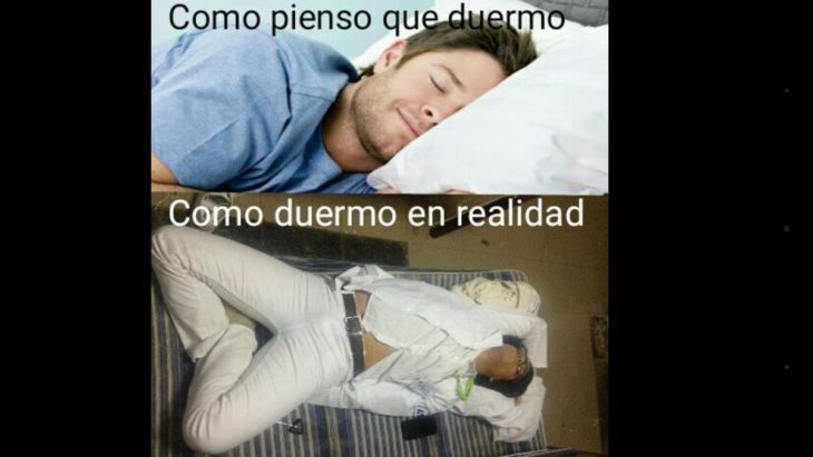 Pasante medicina se queda dormido. Photoshop como pienso que duermo