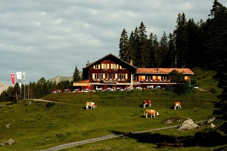 hotel rústico en suiza