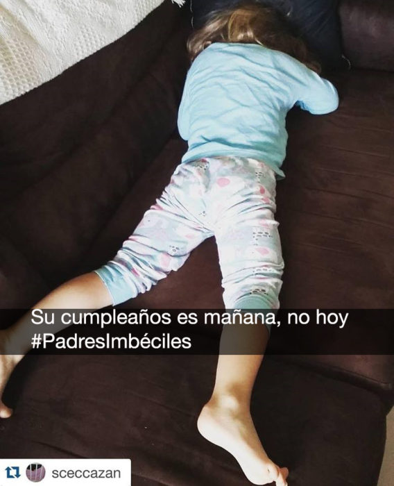 niña hace berrinche porque no es su cumpleaños