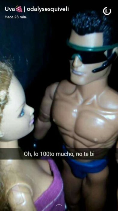 Barbie y ken chocan