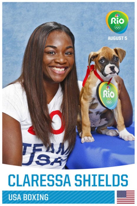 claressa shields y cachorro