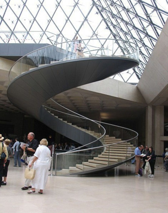 ascensor louvre