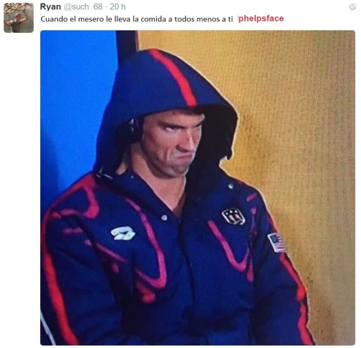 PhelpsFace. cuando el mesero le lleva comida a todos