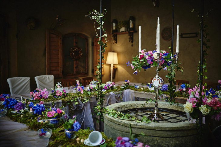 mesa de boda inspirada en alicia