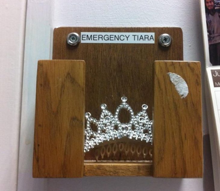 tiara de emergencia