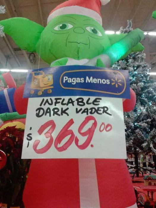 yoda con cartel de dark vader