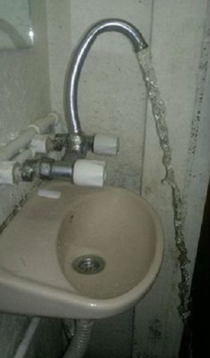 lavabo mal instalado