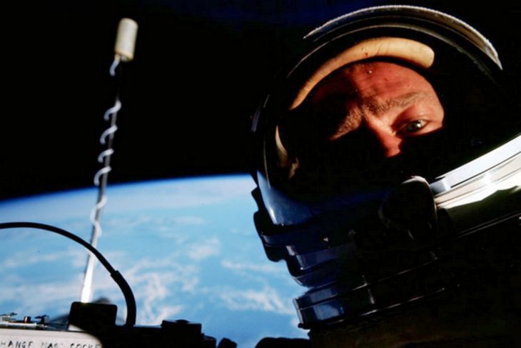 selfie en el espacio