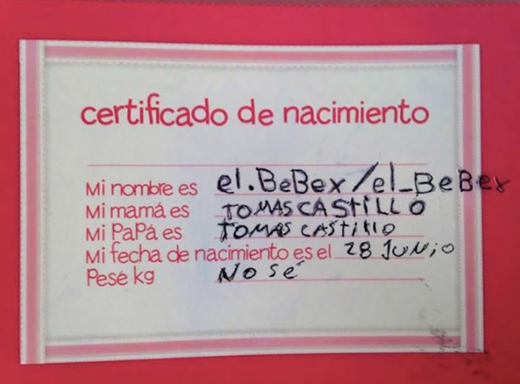 certificado de nacimiento de juguete