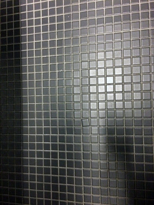 pared de baño con azulejos