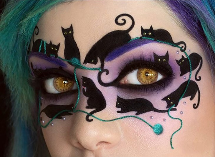 maquillaje de antifaz de gatos