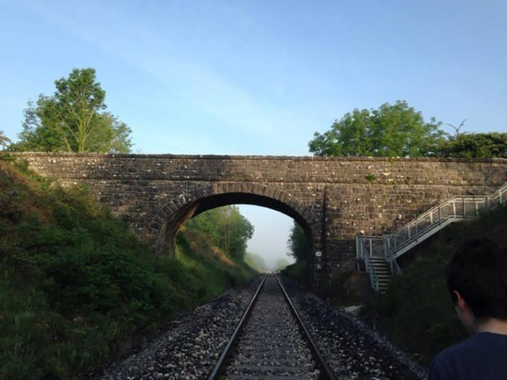 puente y vías del tren