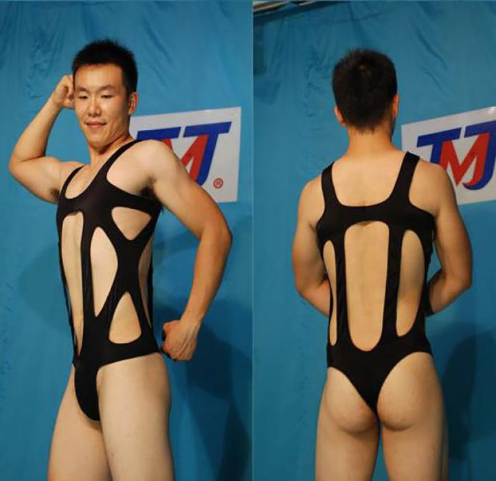 traje de baño masculino con diseño femenino