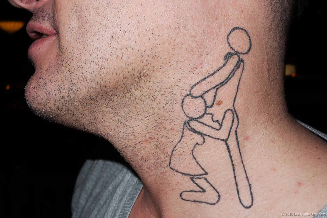tatuaje de sexo oral 