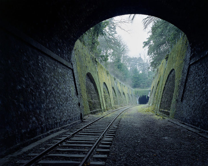 Vias del tren abandonadas