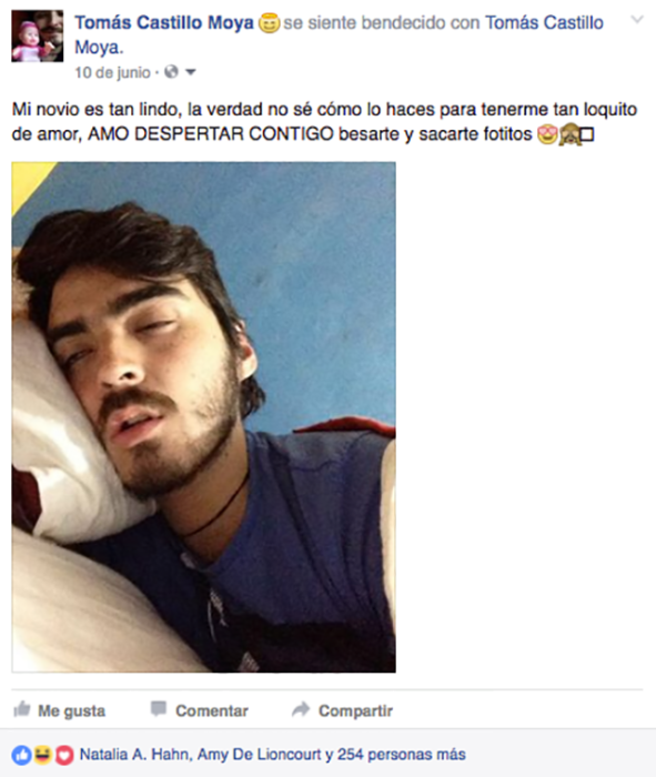 foto facebook hombre dormido