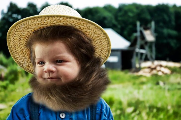 NIÑO CON UNA GRAN BARBA