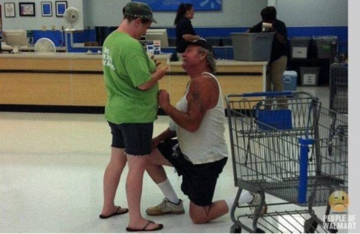 Peores propuestas de matrimonio - en un pasillo de walmart